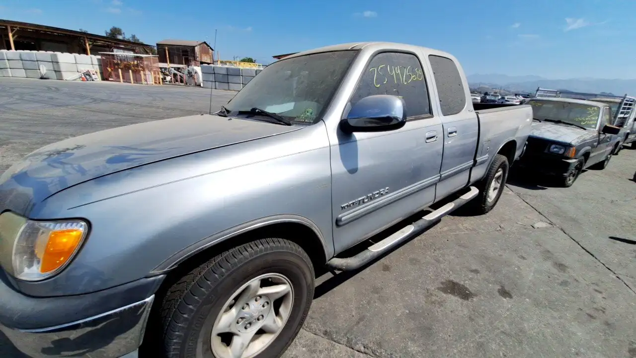 Photo of 2002 Toyota Tundra
