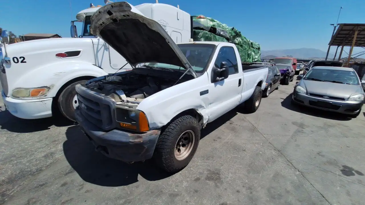 Photo of 2003 Ford F-350 Super Duty
