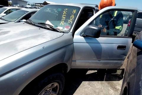 Photo of 2000 Toyota 4Runner