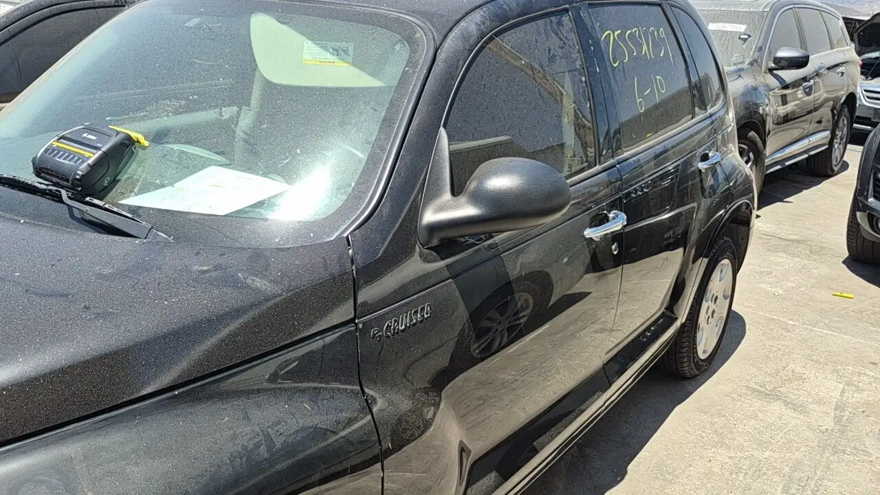 Photo of 2006 Chrysler Pt Cruiser