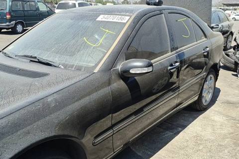 Photo of 2002 Mercedes-Benz C320