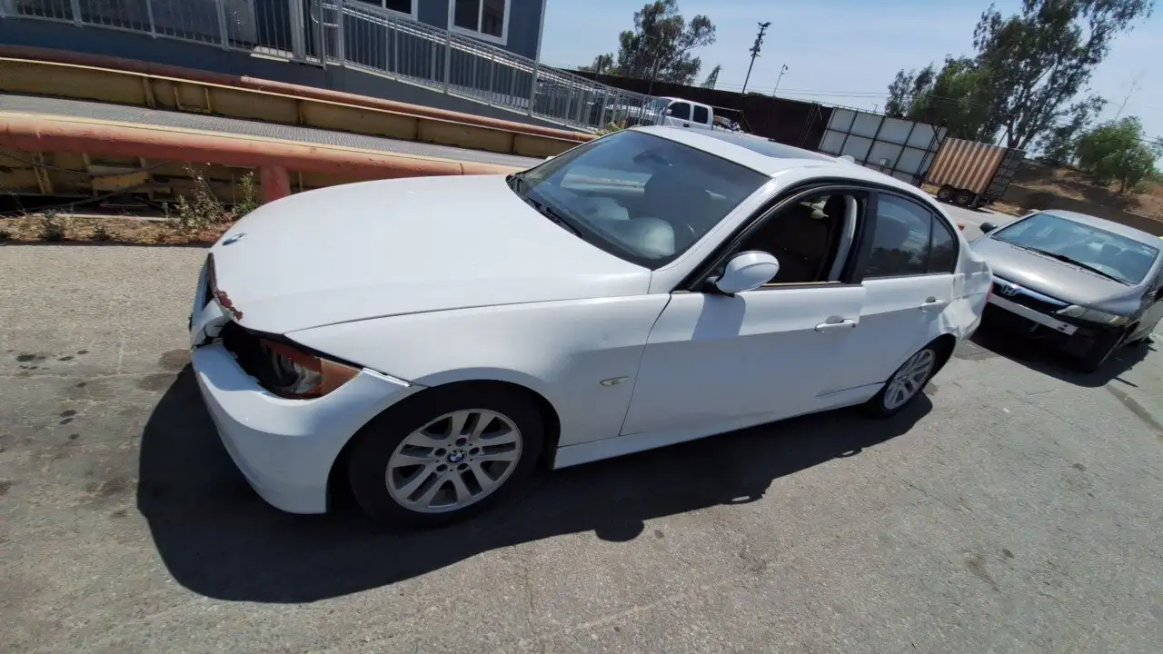Photo of 2006 Bmw 325I