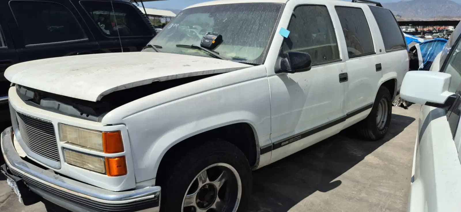 Photo of 1999 Gmc Yukon