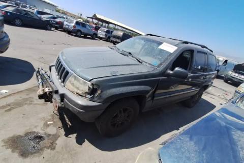 Photo of 2003 Jeep Grand Cherokee