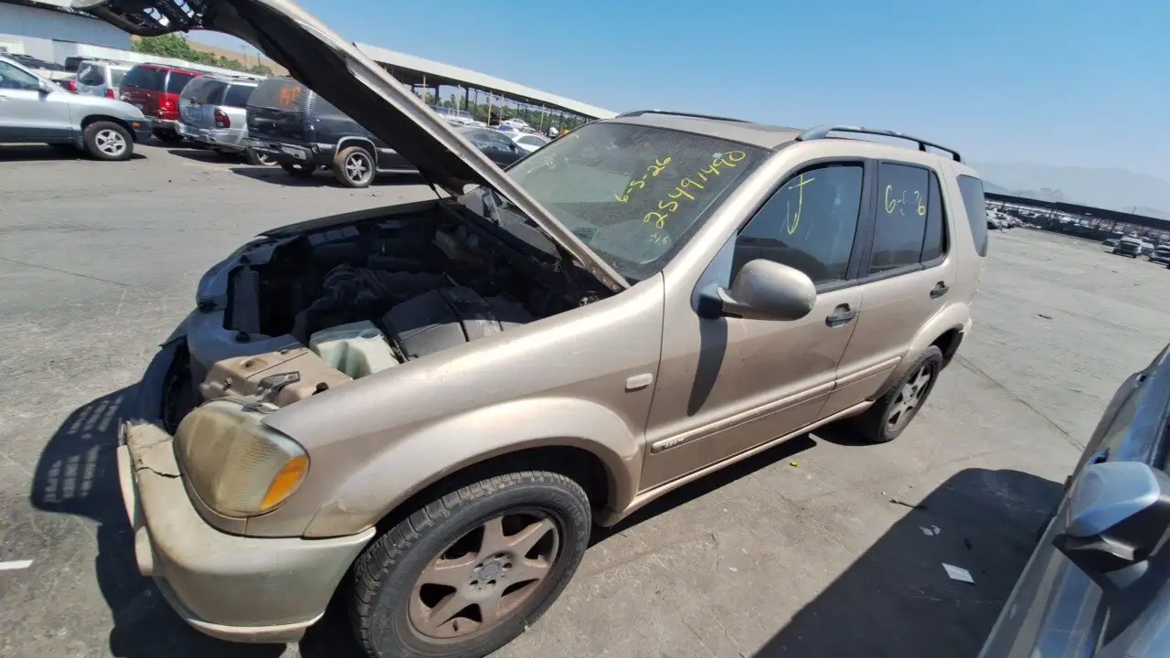 Photo of 2001 Mercedes-Benz Ml320