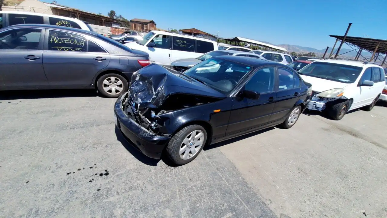 Photo of 2005 Bmw 325I