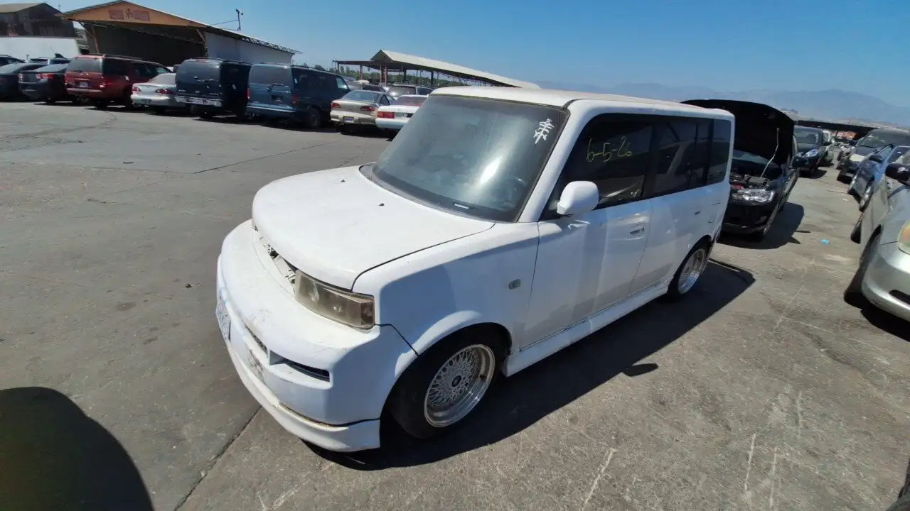 Photo of 2005 Scion Xb