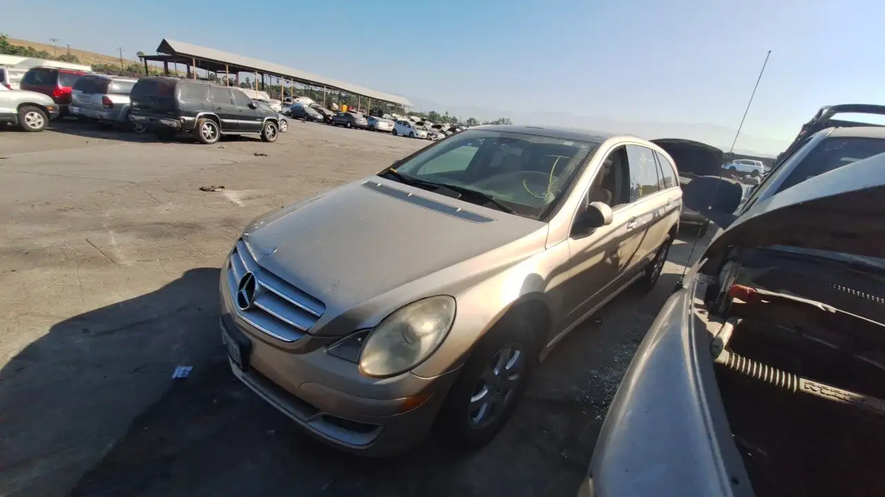 Photo of 2007 Mercedes-Benz R350