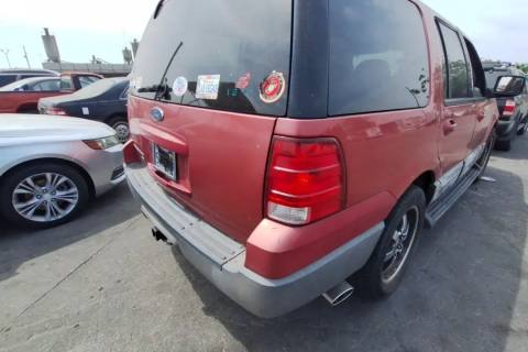 Photo of 2003 Ford Expedition