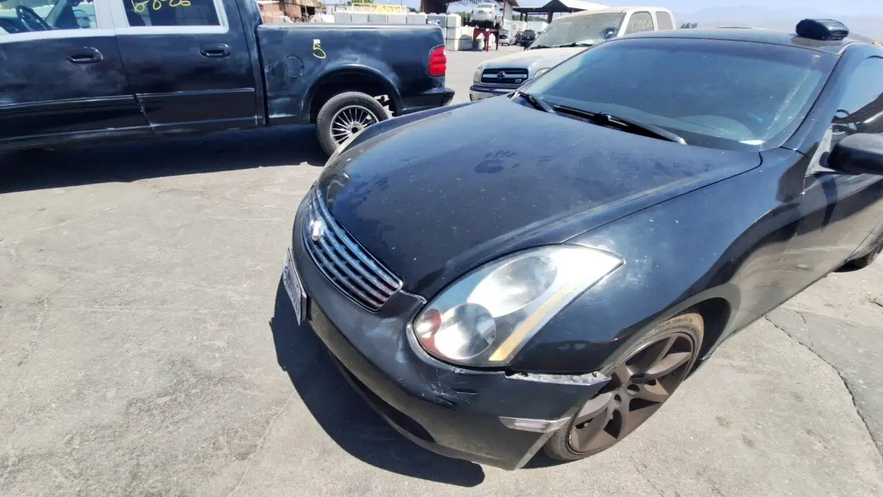 Photo of 2005 Infiniti G35