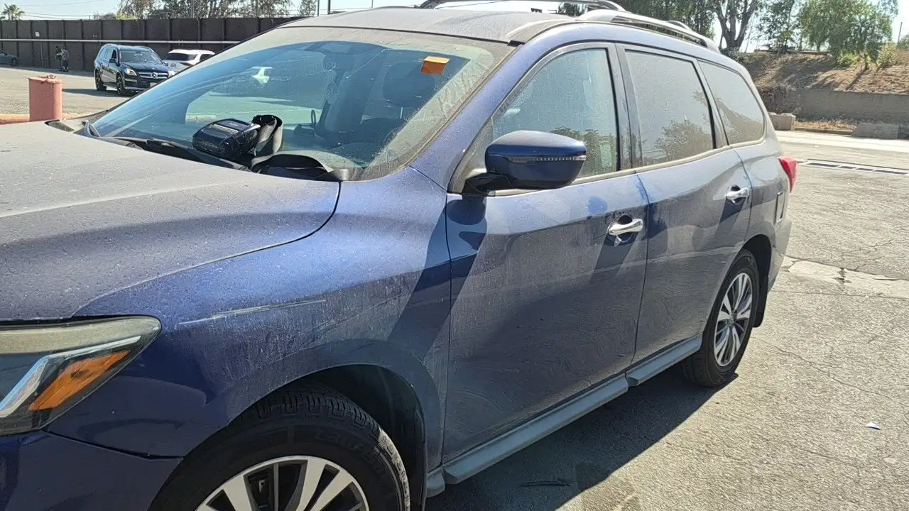 Photo of 2017 Nissan Pathfinder