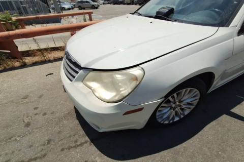 Photo of 2010 Chrysler Sebring