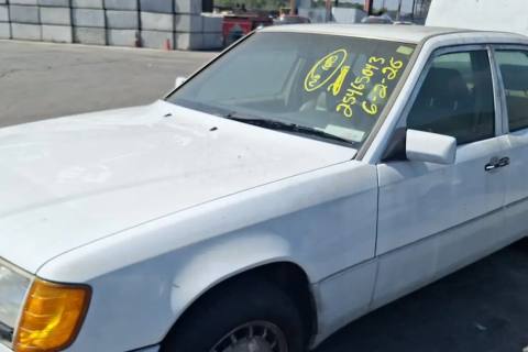 Photo of 1993 Mercedes-Benz 300E