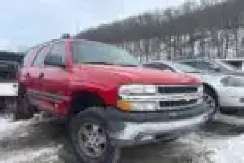 Photo of 2002 Chevrolet Tahoe