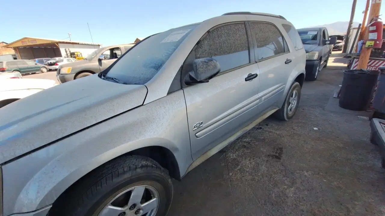 Photo of 2005 Chevrolet Equinox