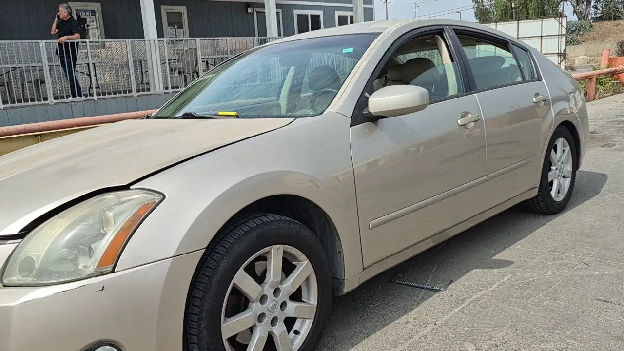 Photo of 2004 Nissan Maxima