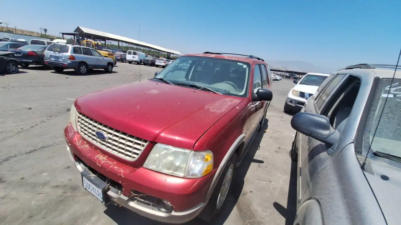Photo of 2003 Ford Explorer