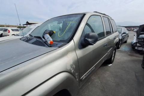 Photo of 2002 Chevrolet Trailblazer