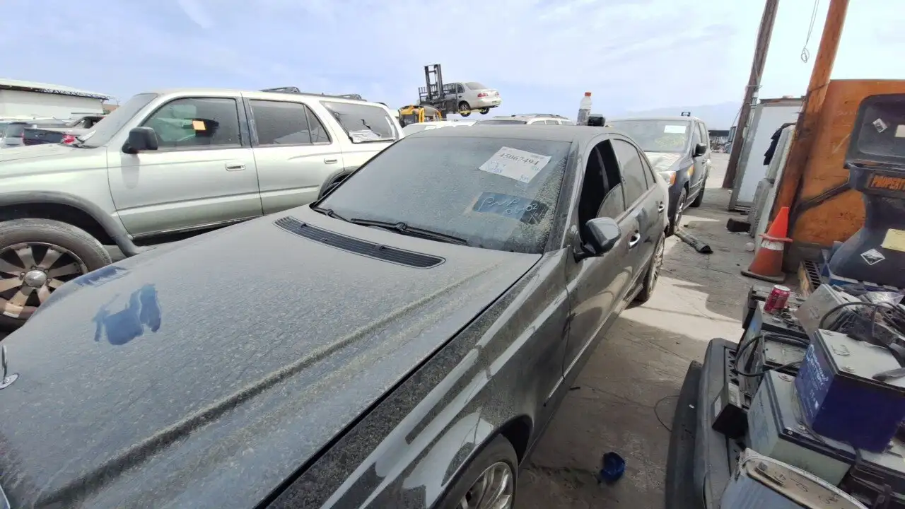 Photo of 2008 Mercedes-Benz E350