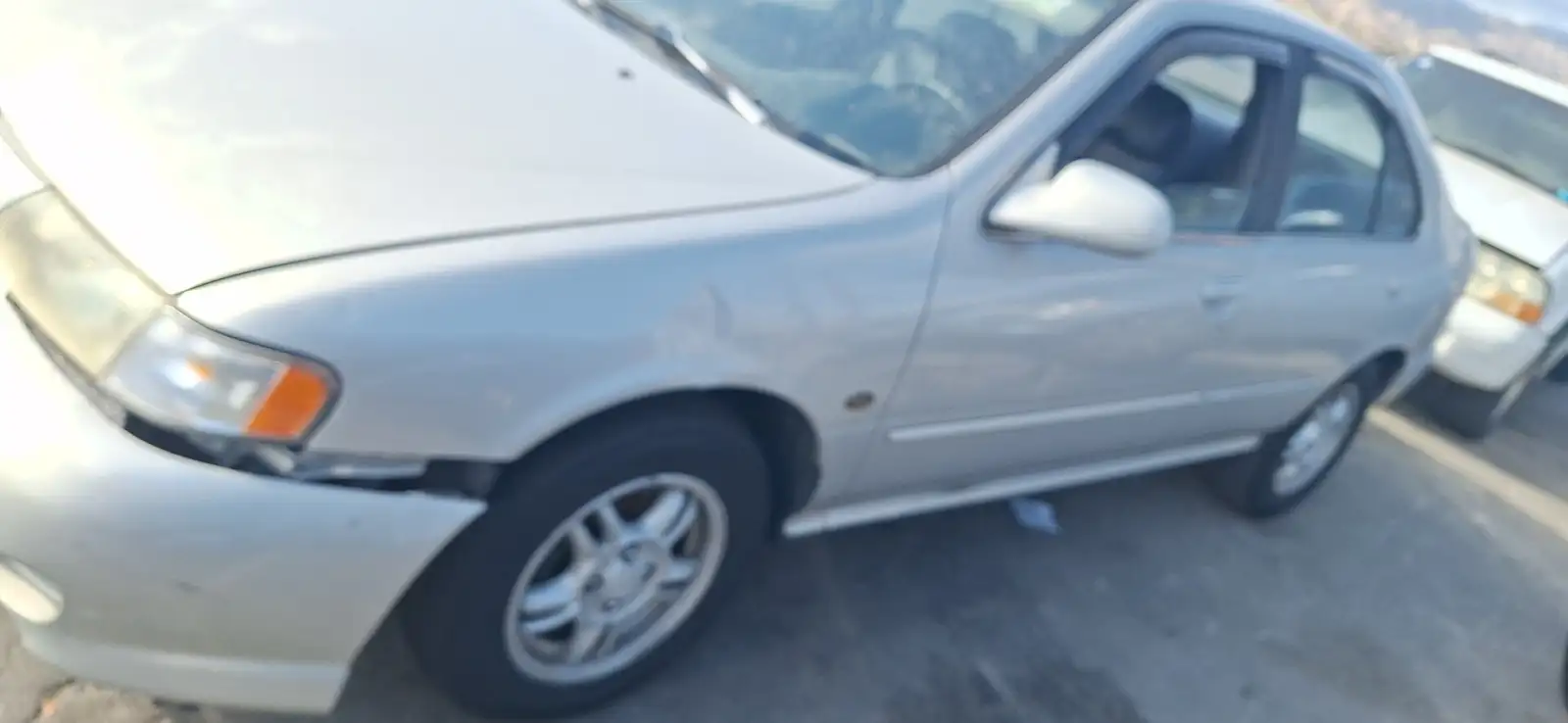 Photo of 1999 Nissan Sentra