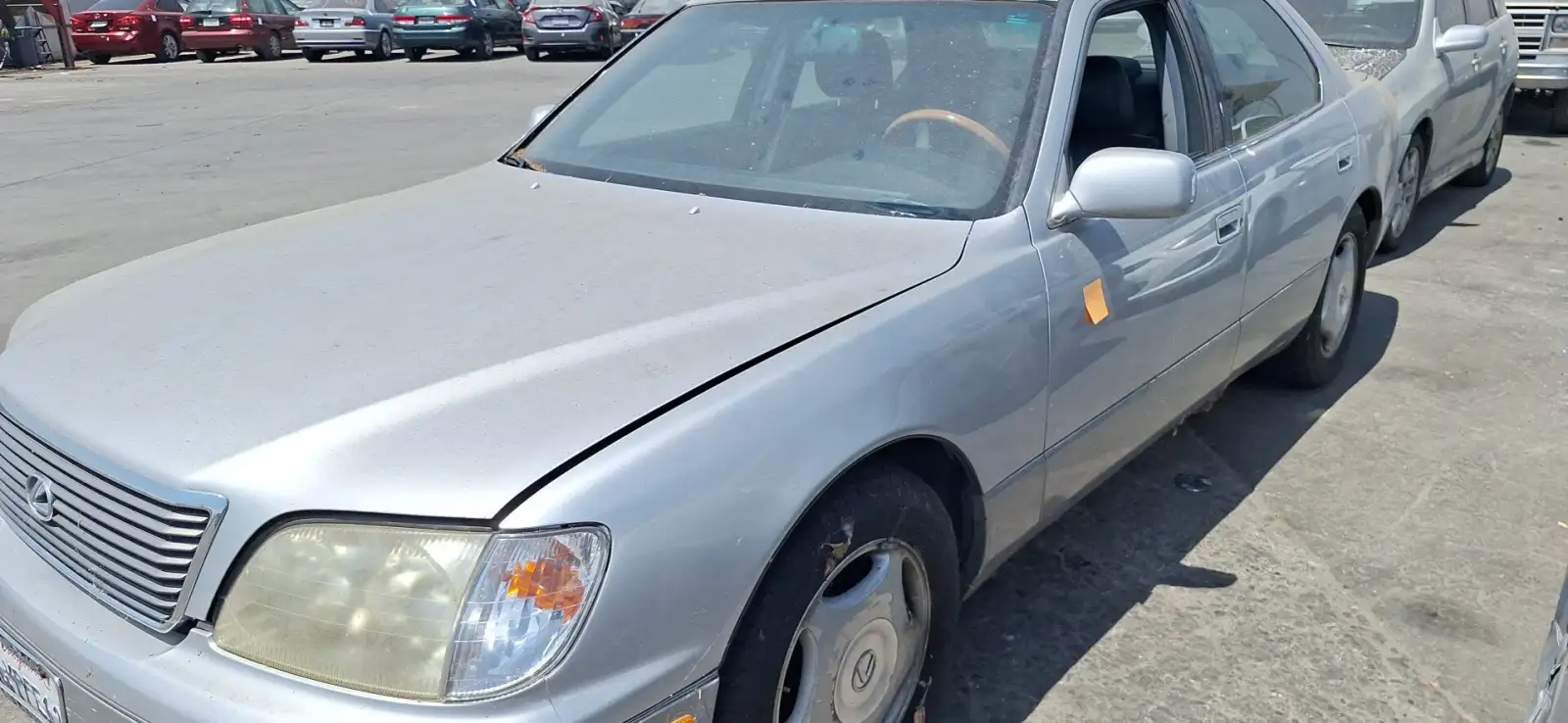 Photo of 1999 Lexus Ls400