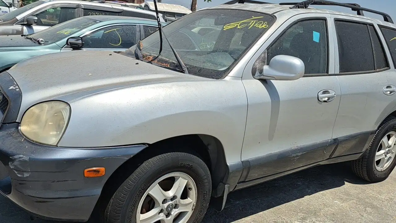 Photo of 2001 Hyundai Santa Fe