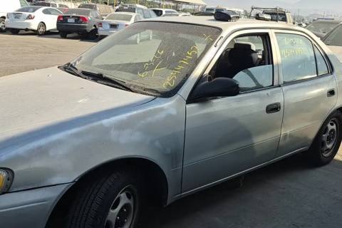 Photo of 2000 Toyota Corolla