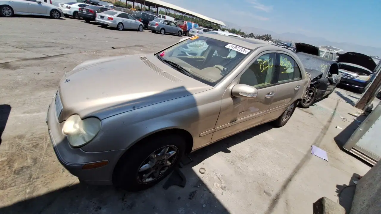 Photo of 2003 Mercedes-Benz C240