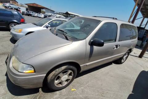 Photo of 2001 Nissan Quest