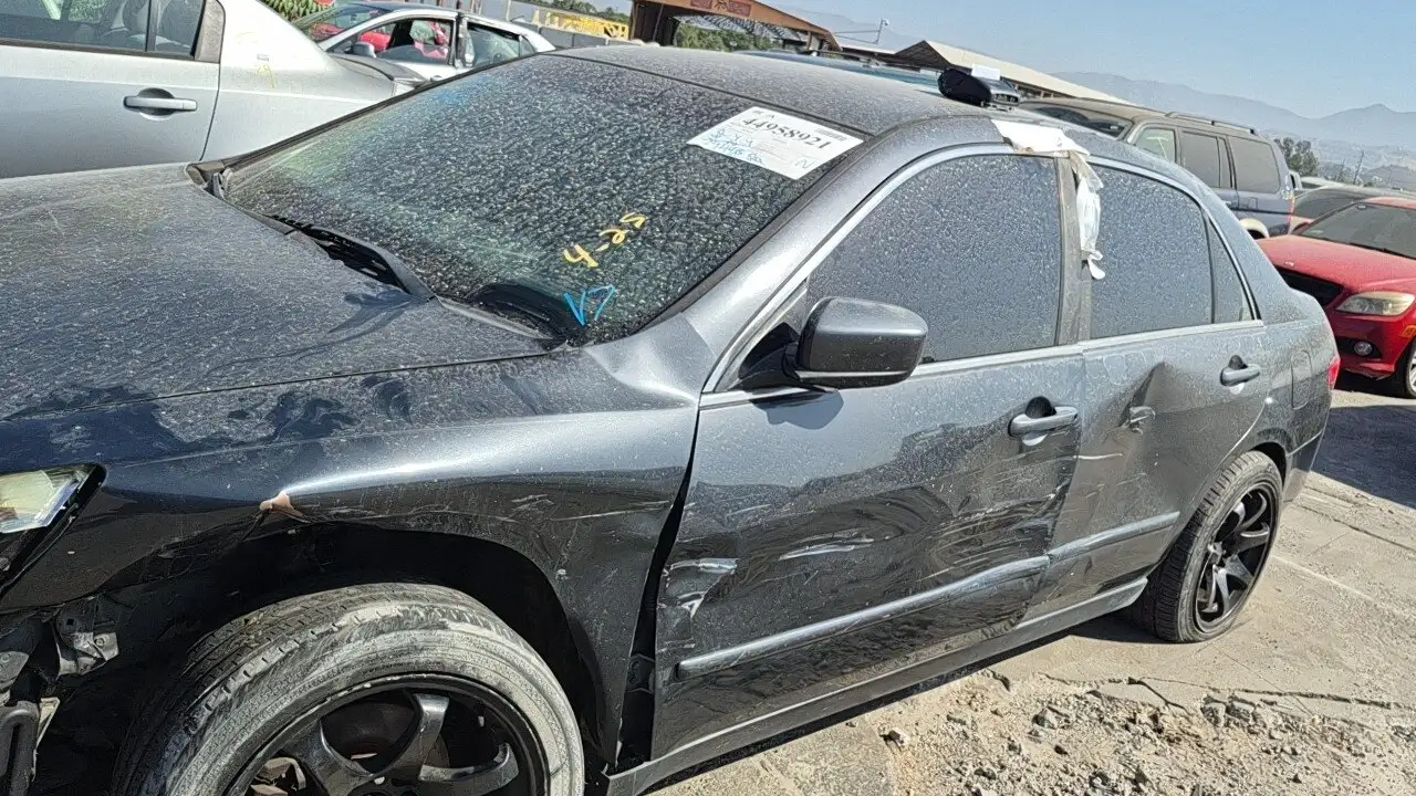 Photo of 2005 Honda Accord