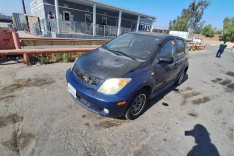 Photo of 2005 Scion Xa