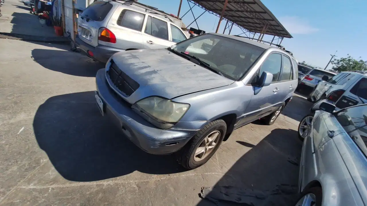 Photo of 2001 Lexus Rx300