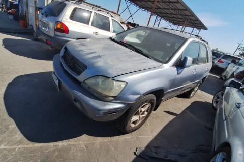 Photo of 2001 Lexus Rx300