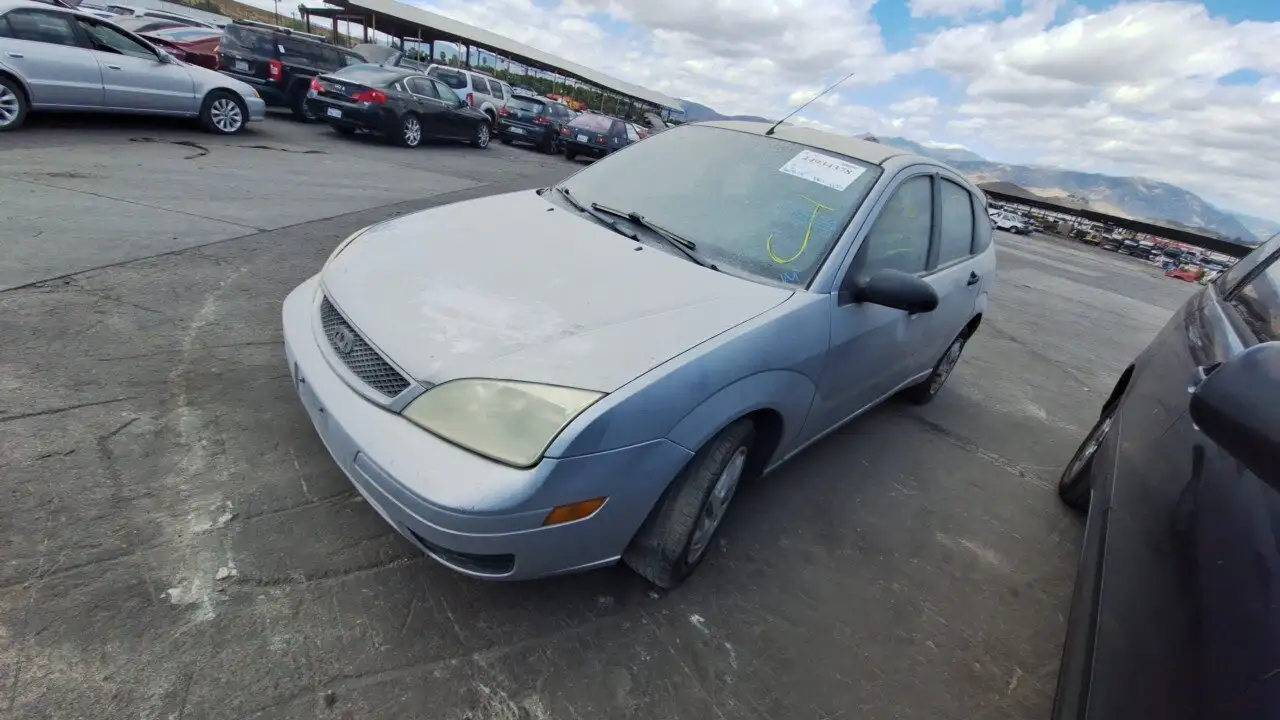 Photo of 2005 Ford Focus