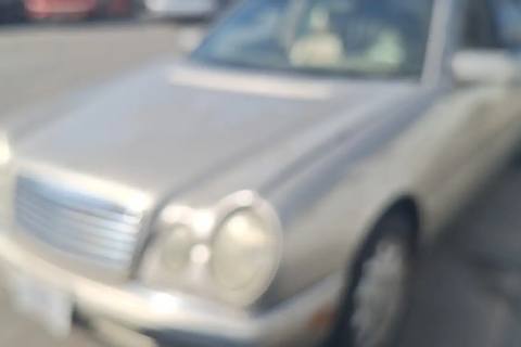 Photo of 1998 Mercedes-Benz E320