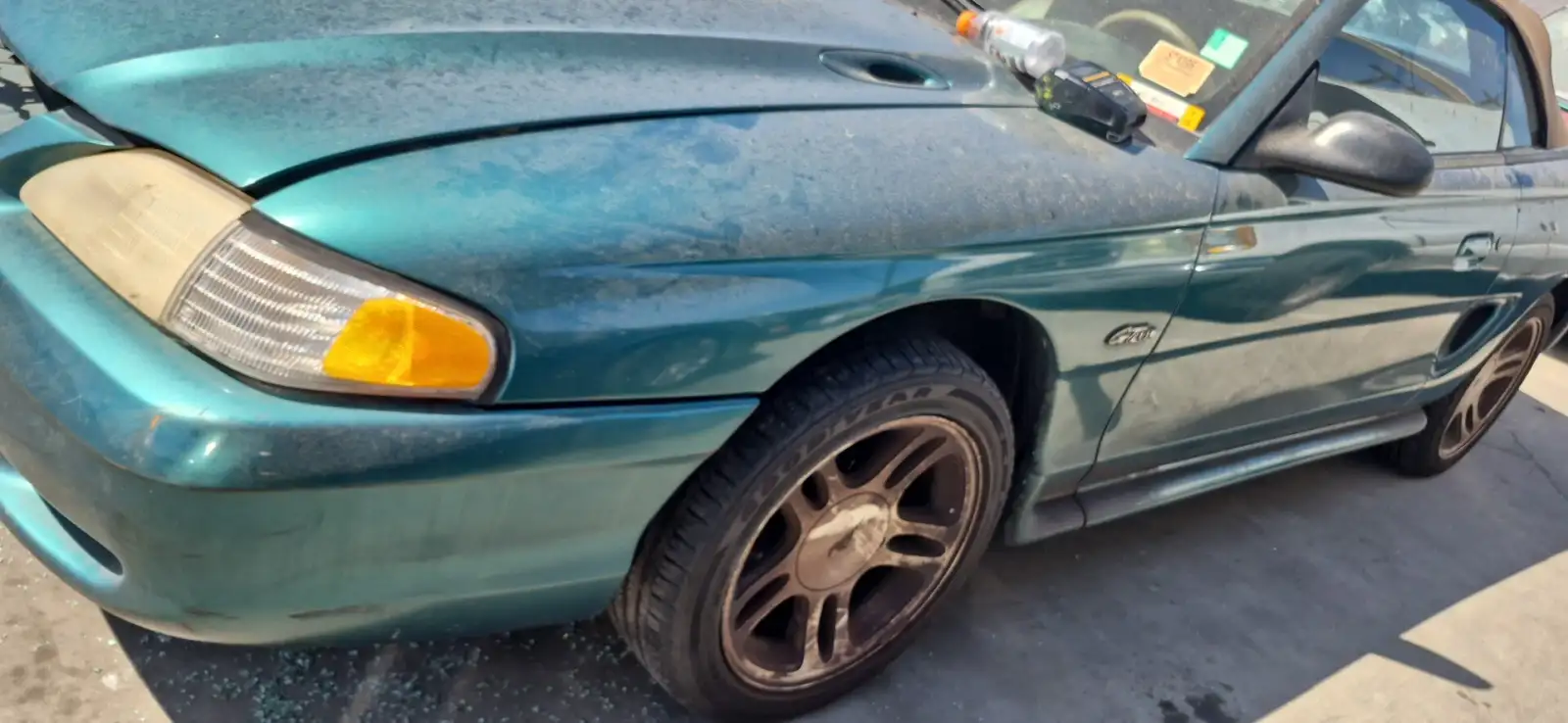 Photo of 1997 Ford Mustang