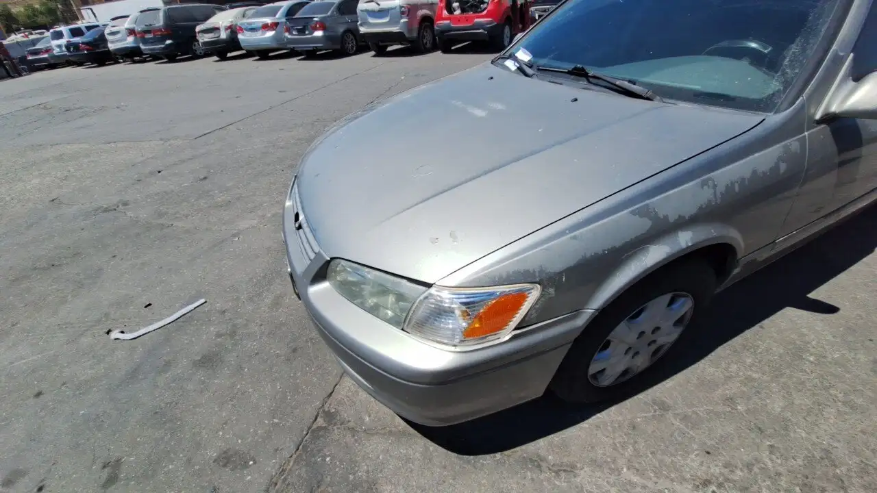 Photo of 2000 Toyota Camry