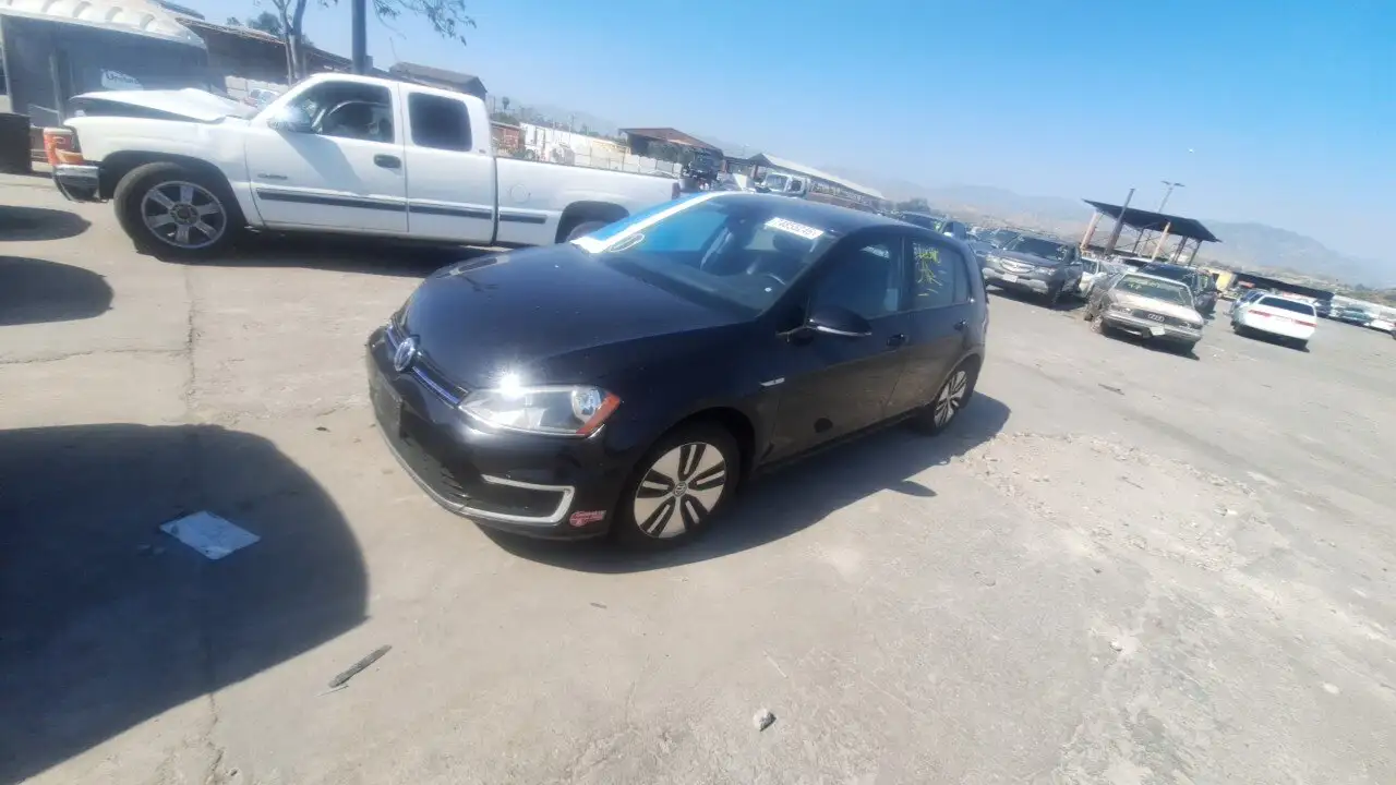 Photo of 2016 Volkswagen E-Golf