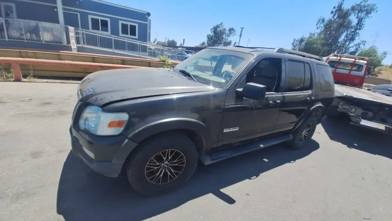 Photo of 2007 Ford Explorer