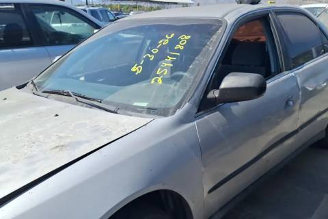 Photo of 1999 Honda Accord
