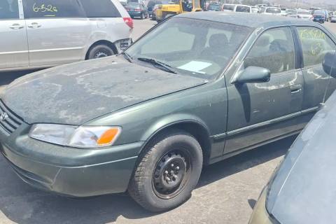 Photo of 1999 Toyota Camry