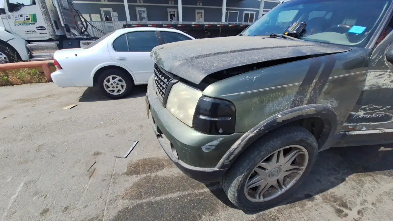 Photo of 2002 Ford Explorer