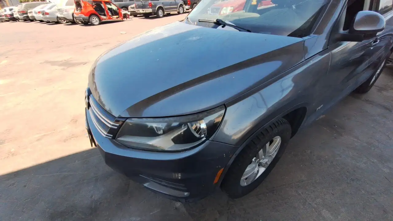 Photo of 2013 Volkswagen Tiguan