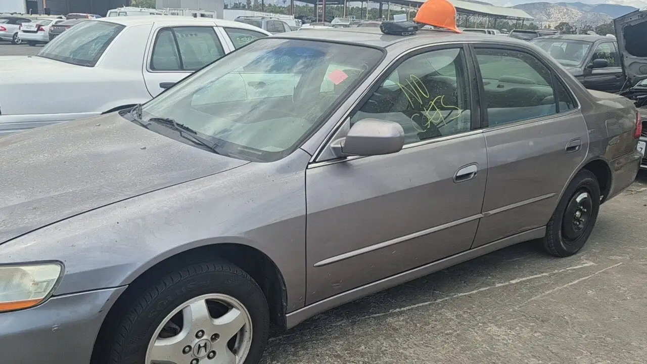 Photo of 2000 Honda Accord