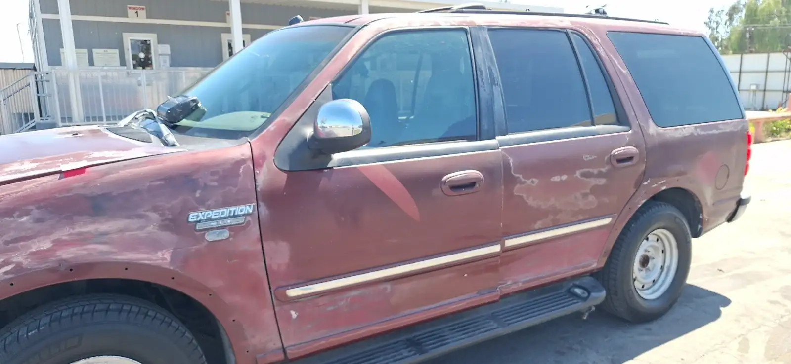 Photo of 1998 Ford Expedition