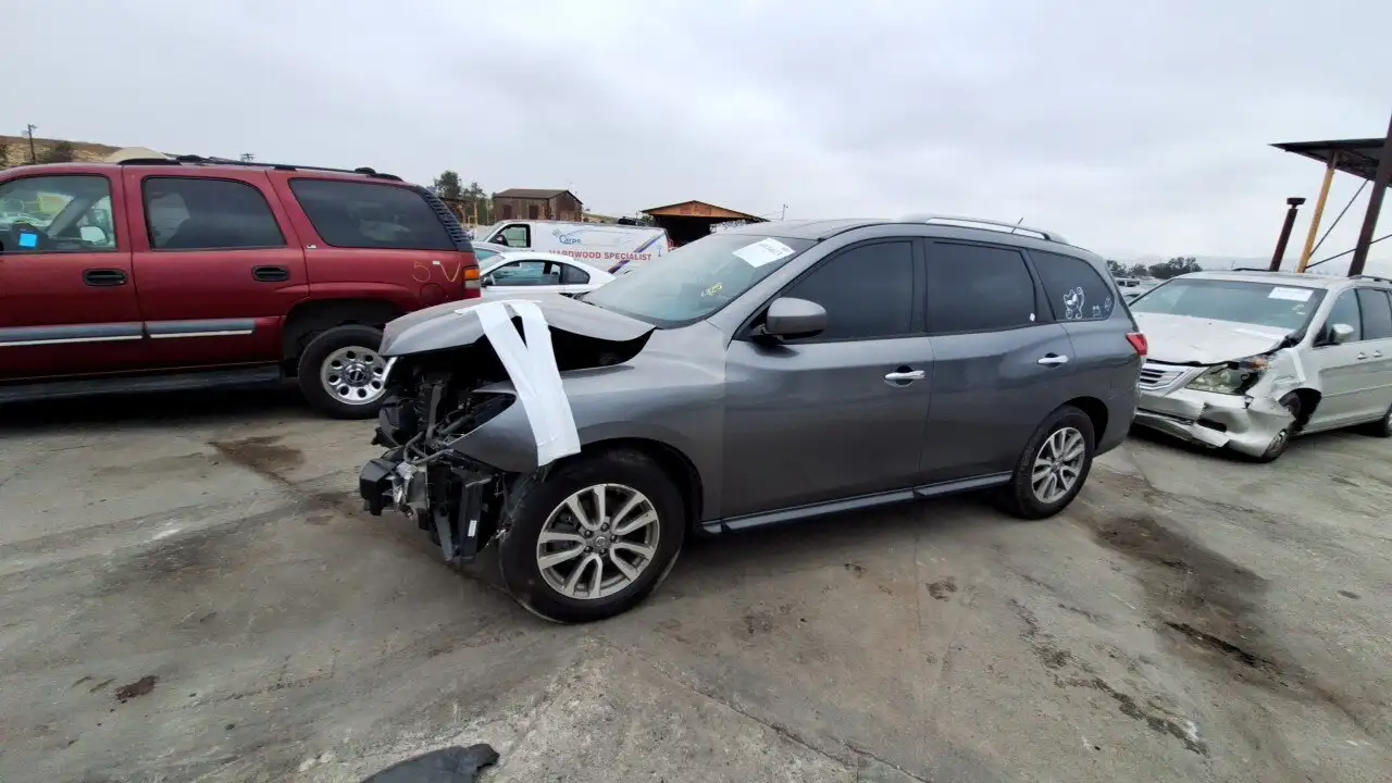 Photo of 2015 Nissan Pathfinder