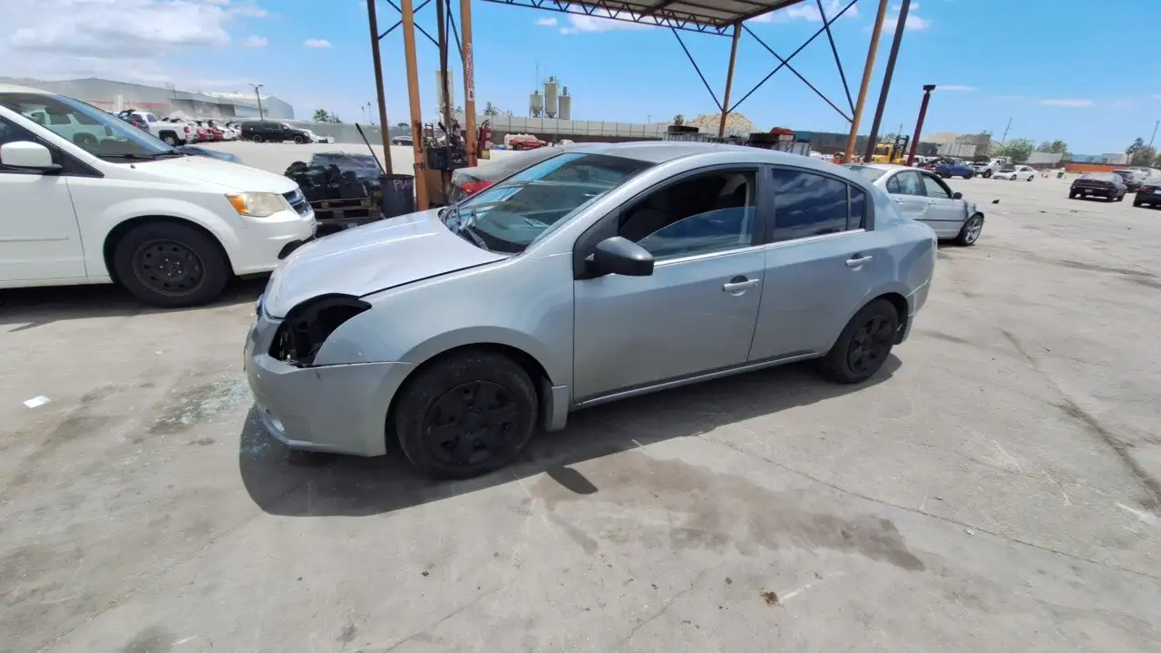 Photo of 2009 Nissan Sentra