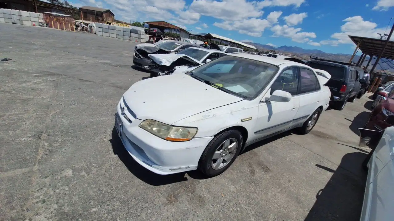 Photo of 2000 Honda Accord