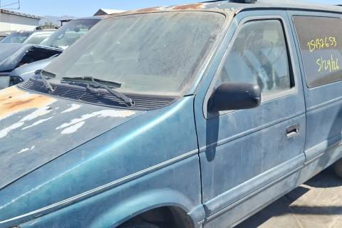 Photo of 1995 Dodge Caravan