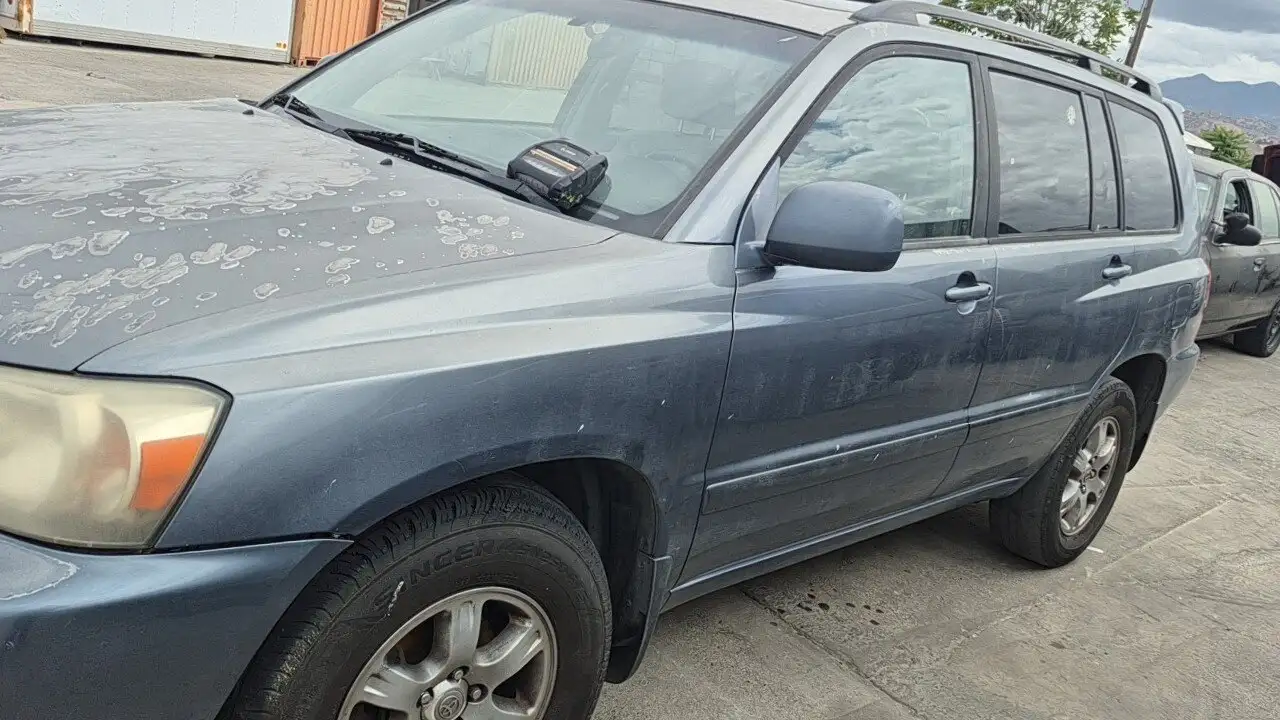Photo of 2005 Toyota Highlander